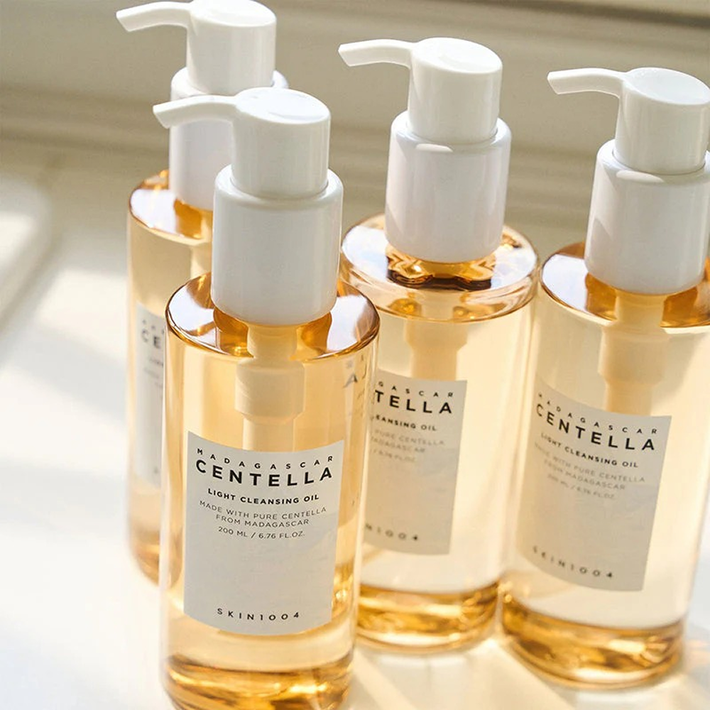 SKIN1004 Madagascar Centella Light Cleansing Oil 30ml