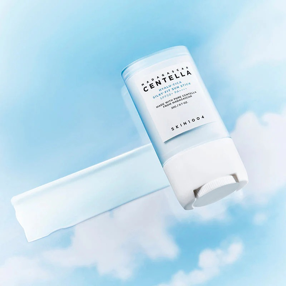 Skin1004 Madagascar Centella Hyalu-Cica Silky-fit Sun Stick SPF50+ PA++++