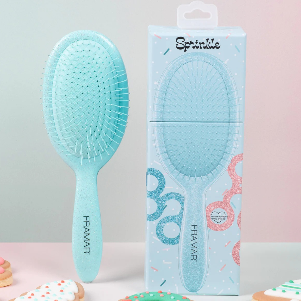 Framar Detangle Brush Cookie Cutter